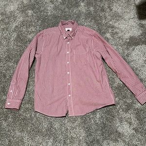Men’s Large Red and pink stripped American Eagle button up